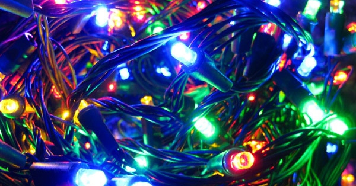 100 db-os színes, LED-es karácsonyfa égősor